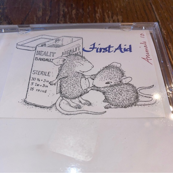 House Mouse Stampendous First Aid Bandaid Cling Unmounted Rubber Stamp HMCP09 - Picture 4 of 4